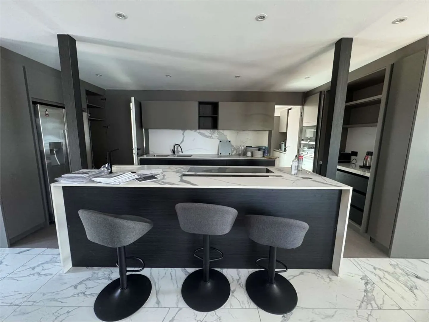 Penthouse de luxe exclusif au bord du lac de Lugano - Photo 4 sur 11