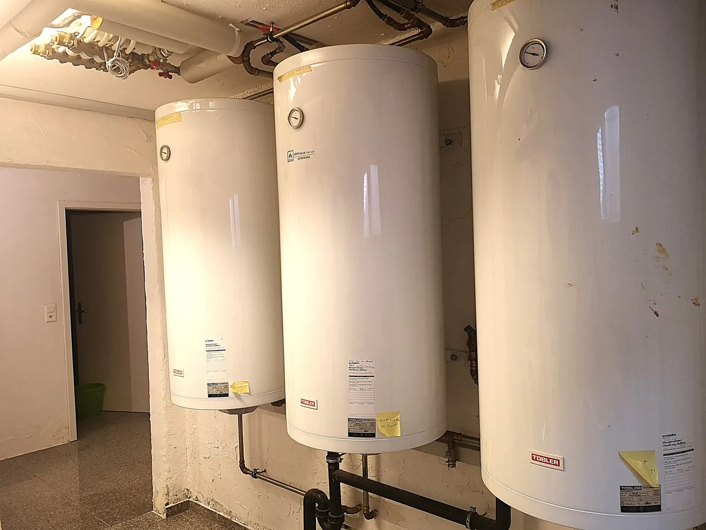 Casa con due appartamenti affittati e un appartamento per il proprietario - Foto 46 di 51