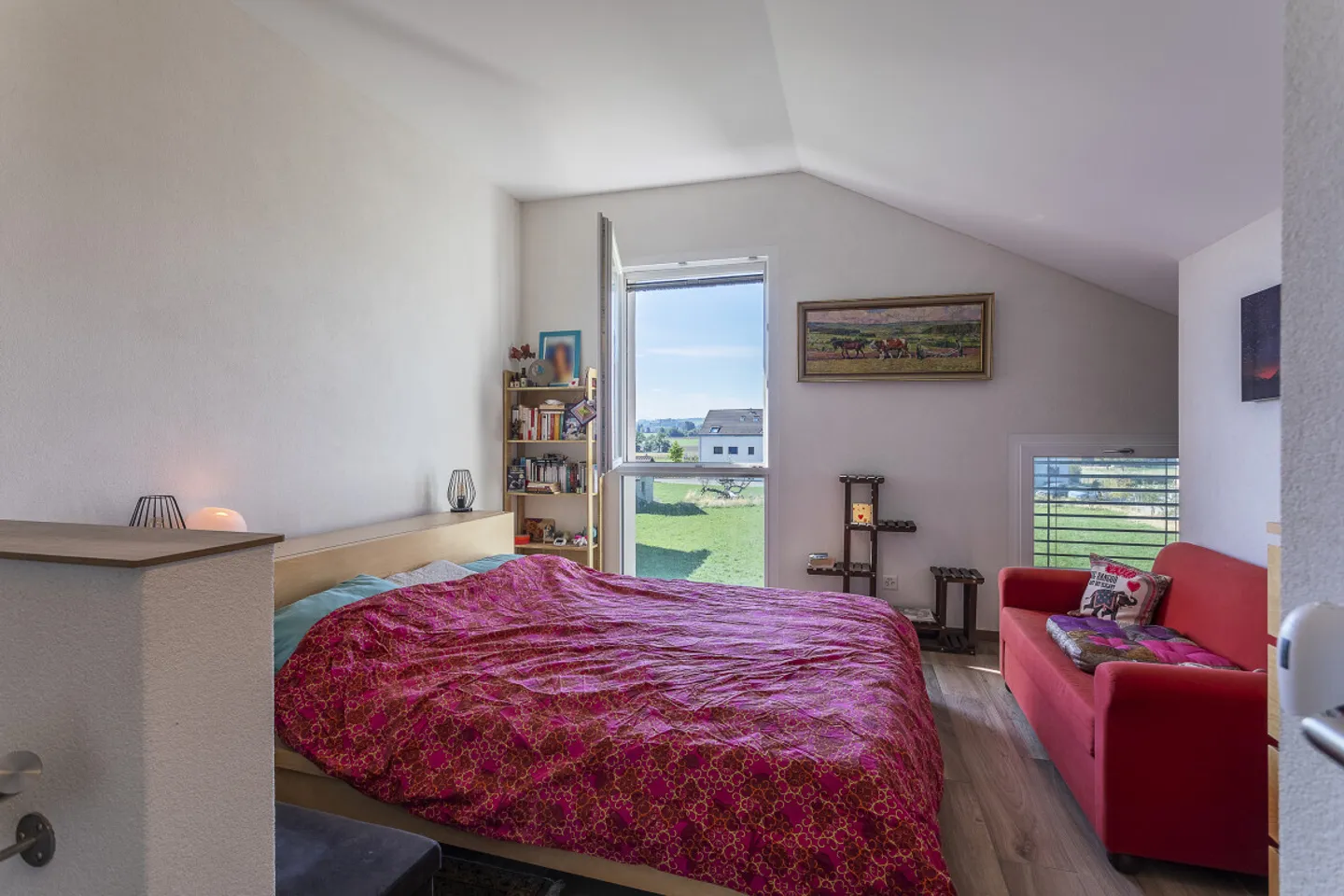 REIHENHAUS MIT 4,5 ZIMMERN, PRIVATGARTEN, TERRASSE UND HEIZBAR VERFÜGBAR! - Foto 5 von 13