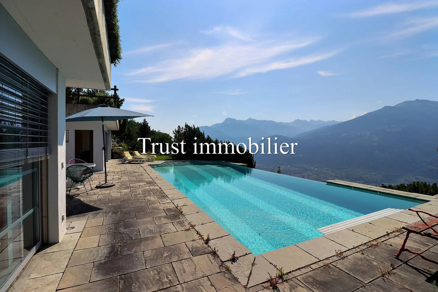 Magnificent spaces for this Villa for rent in Sergnou, Lens - Photo 18 of 29