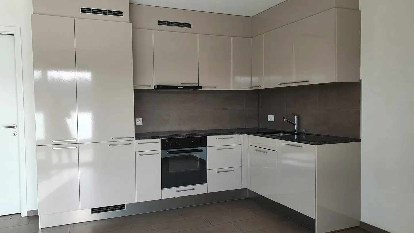 Charmante Attikwohnung - Foto 2 von 4