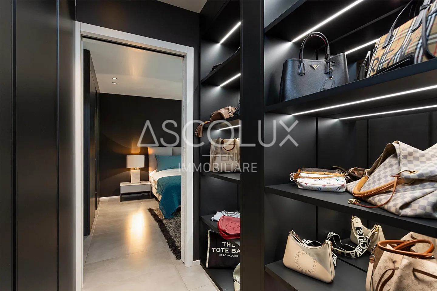 Appartement de jardin exclusif de 4,5 pièces avec climatisation complète - Photo 11 sur 13