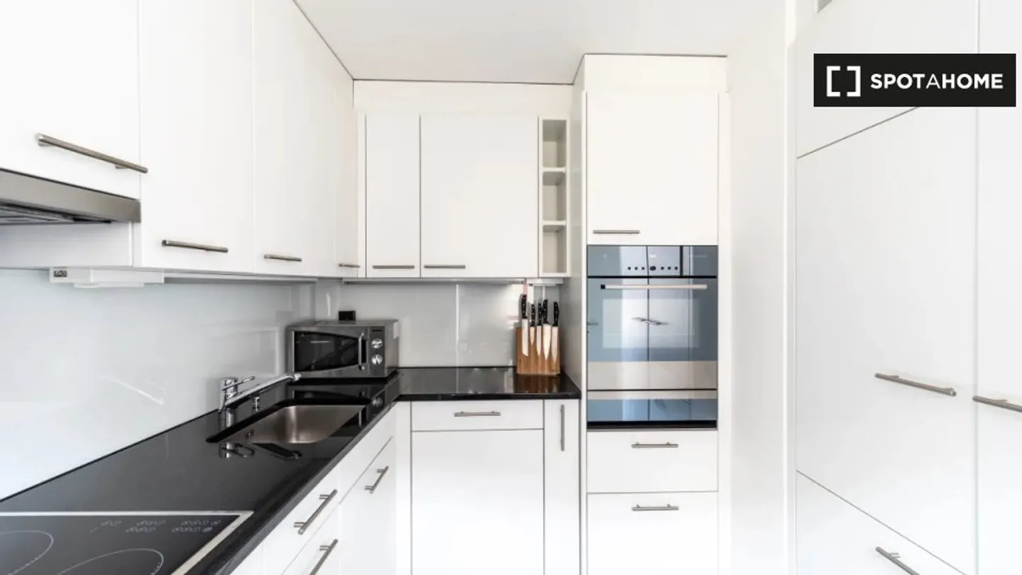 Discover, visit and rent your new home online with full confidence. - Photo 7 of 11