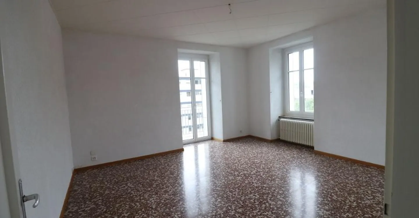 Immeuble de rendement avec 9 appartements, 1 atelier et 8 garages - Foto 8 di 9