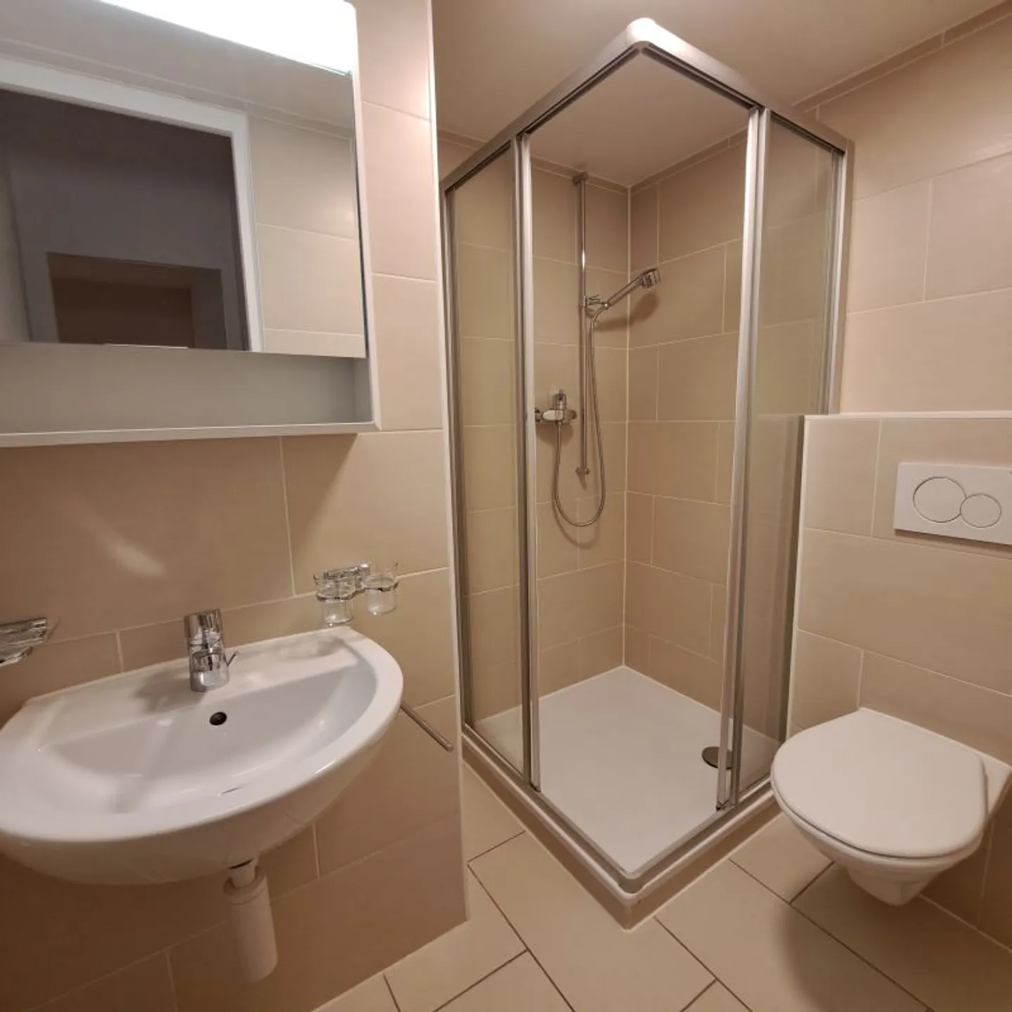 Appartement 2.5 pièces - Photo 3 sur 3