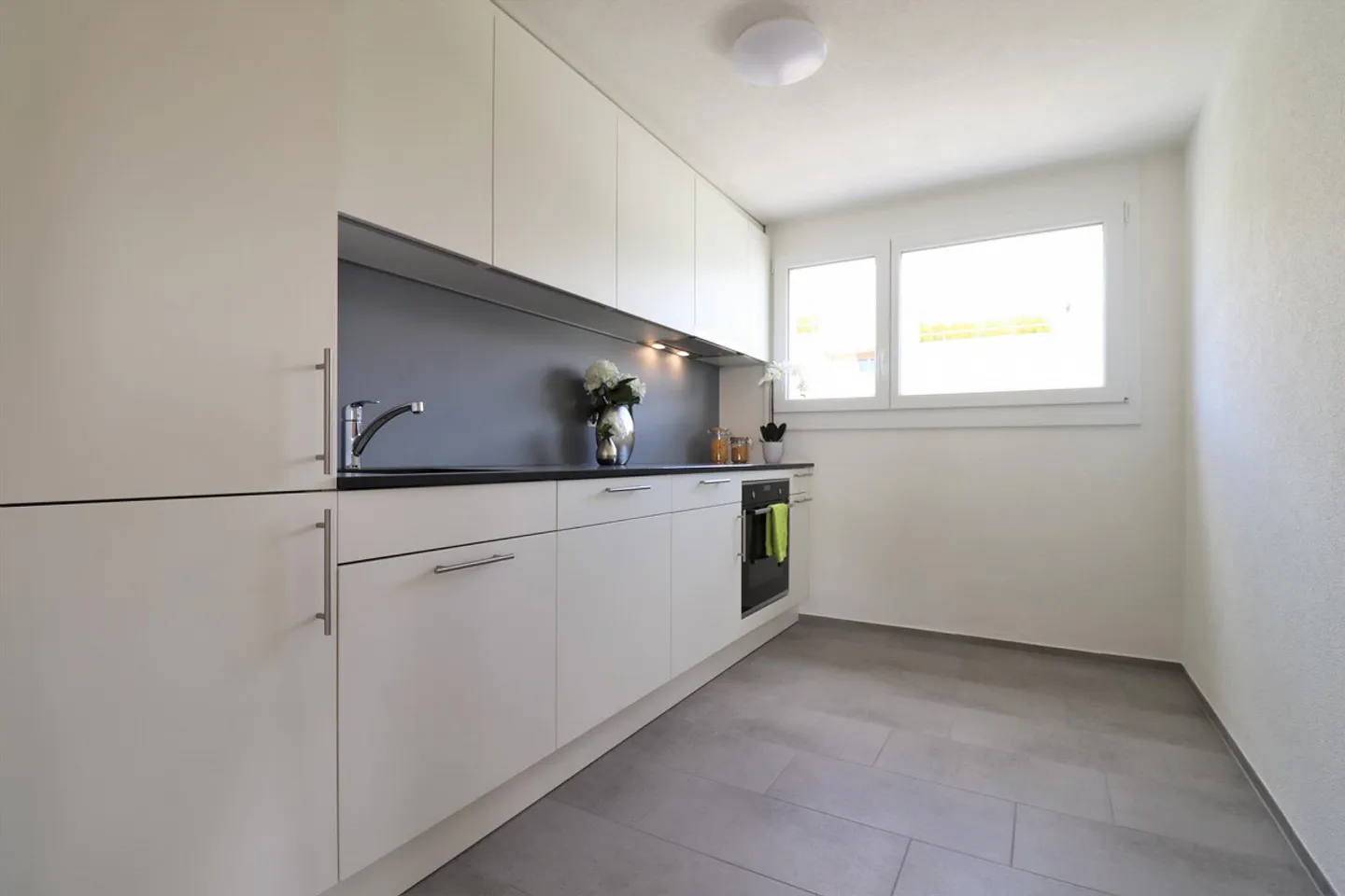 Modern wohnen an ruhiger Lage  3.5-Zimmerwohnung in Bronschhofen - Foto 2 von 8