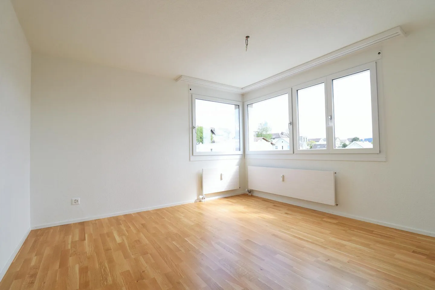 Modern wohnen an ruhiger Lage  3.5-Zimmerwohnung in Bronschhofen - Foto 4 von 8