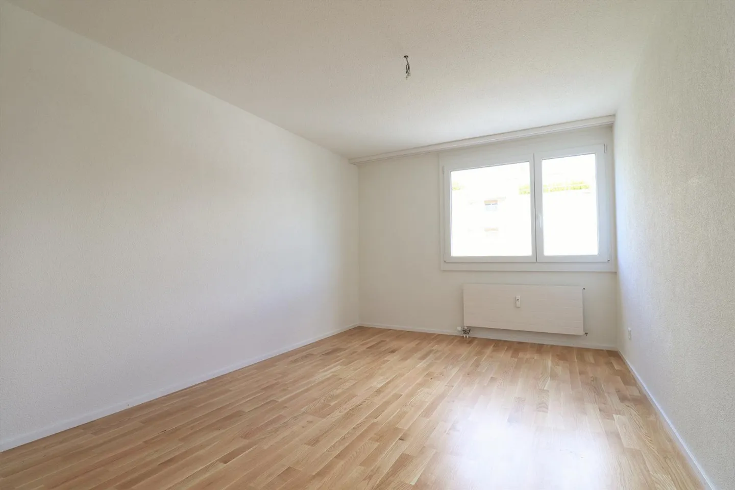 Modern wohnen an ruhiger Lage  3.5-Zimmerwohnung in Bronschhofen - Foto 5 von 8