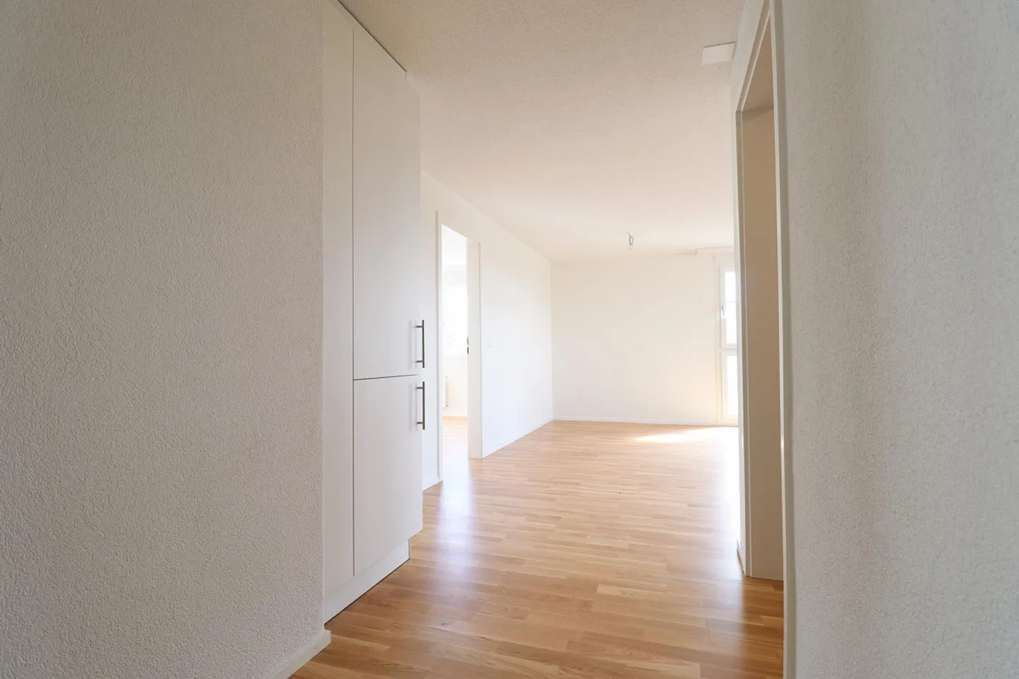 Modern wohnen an ruhiger Lage  3.5-Zimmerwohnung in Bronschhofen - Foto 6 von 8