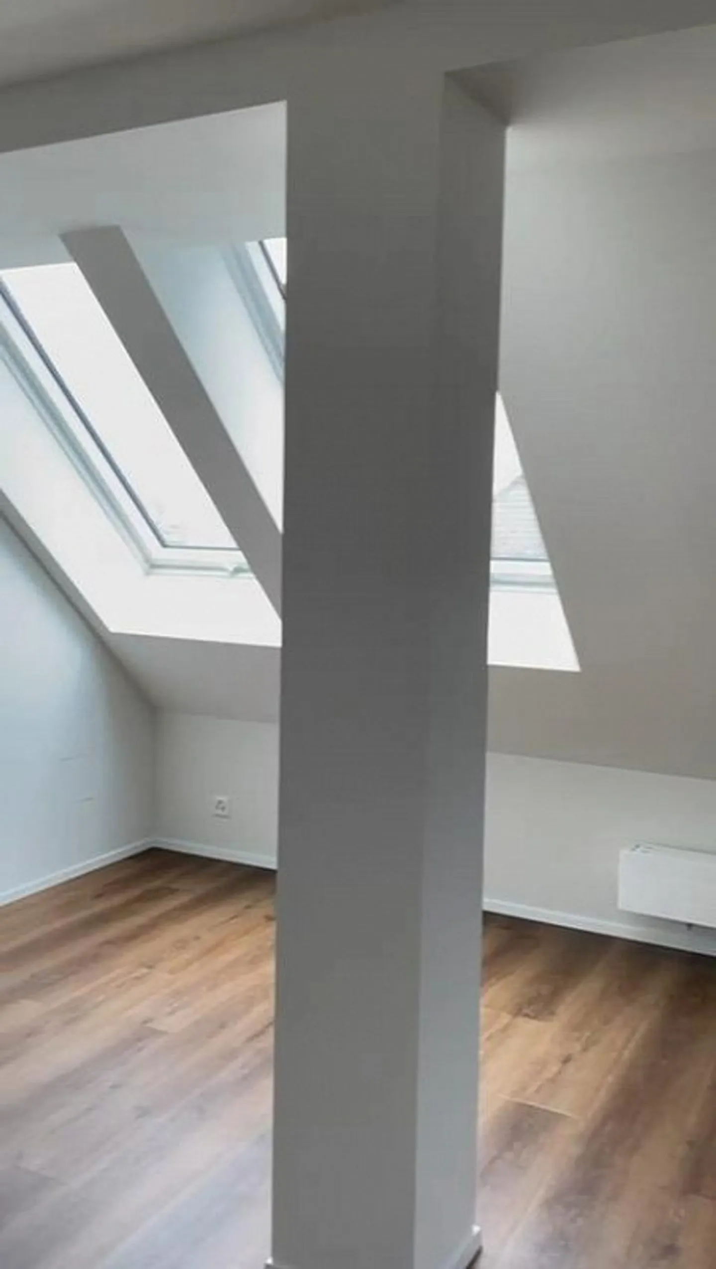 Basel in St. Johann - Cozy Attic Apartment with Elevator on the 6th Floor - Photo 7 of 10