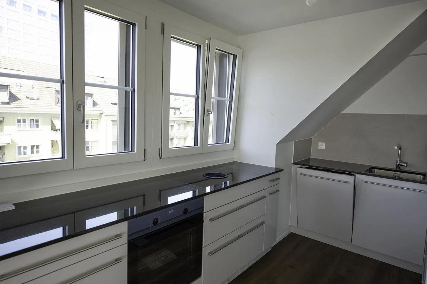Basel in St. Johann - Cozy Attic Apartment with Elevator on the 6th Floor - Photo 1 of 10