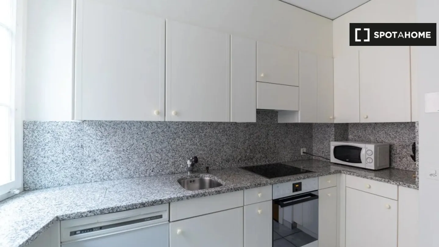 Scopri, visita e affitta la tua nuova casa online con piena fiducia. - Foto 3 di 13