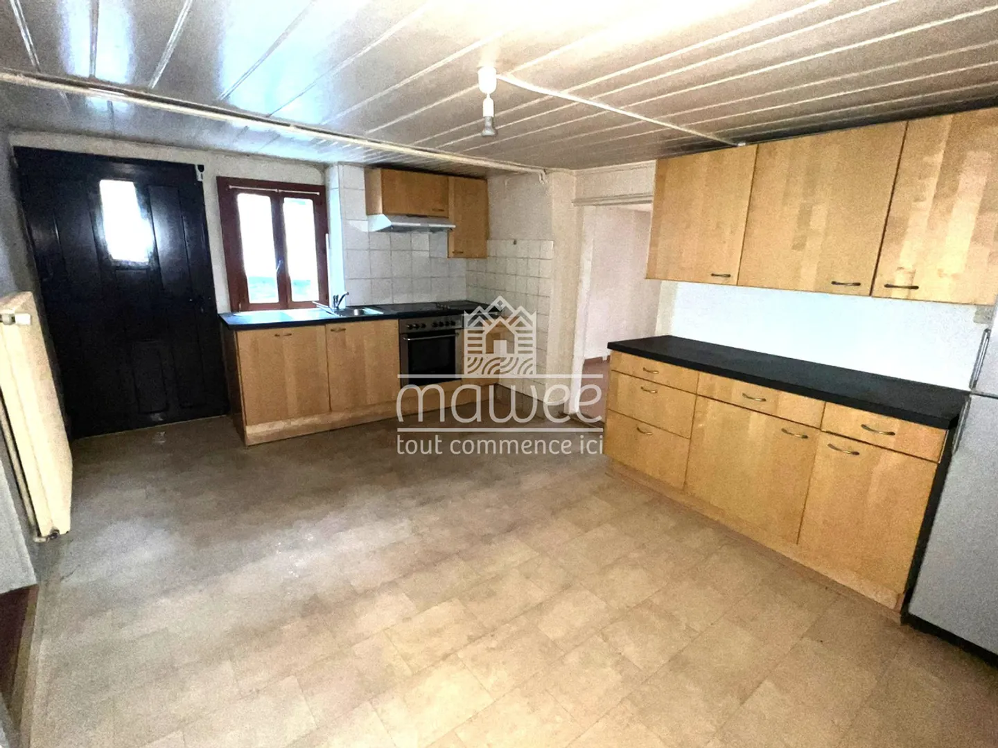 3.5 Room Apartment in Duplex to Renovate - Martigny-Croix (Brocard) - Photo 3 of 5