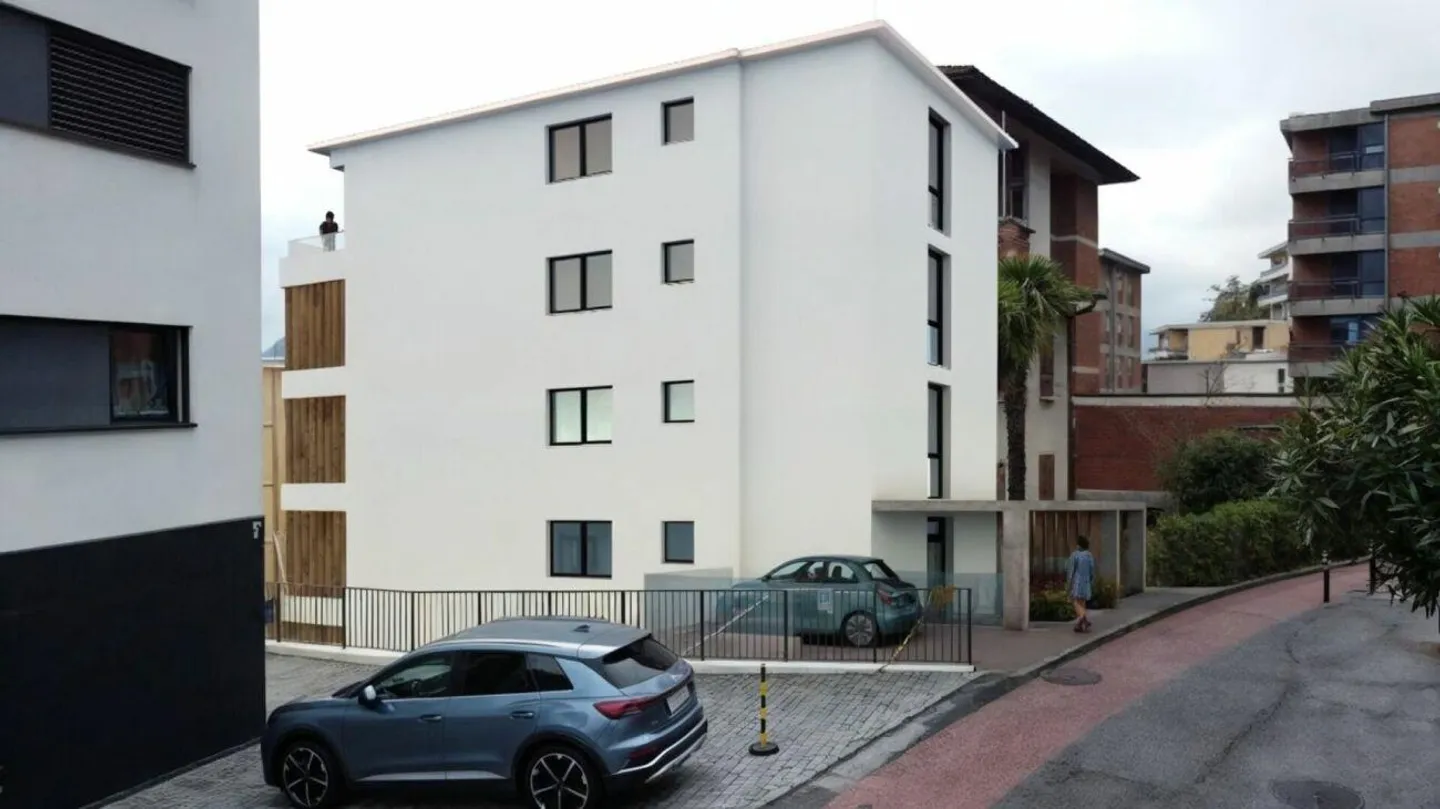 MELIDE · NUOVA RESIDENZA · APPARTAMENTO ELEGANTE ED ESCLUSIVO CON VISTA LAGO - Foto 6 di 7