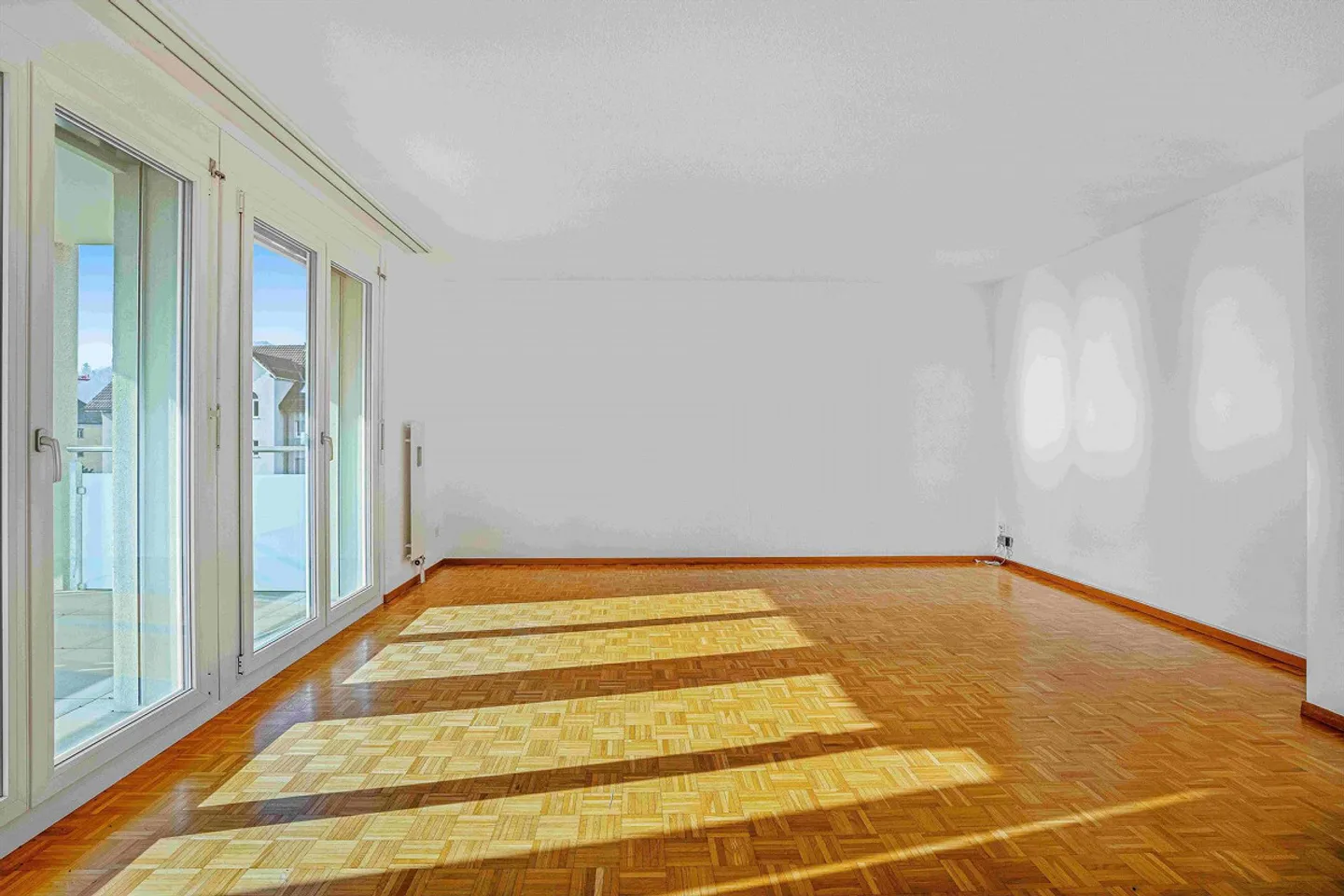 Apartment in a quiet and sunny location - Photo 5 of 8