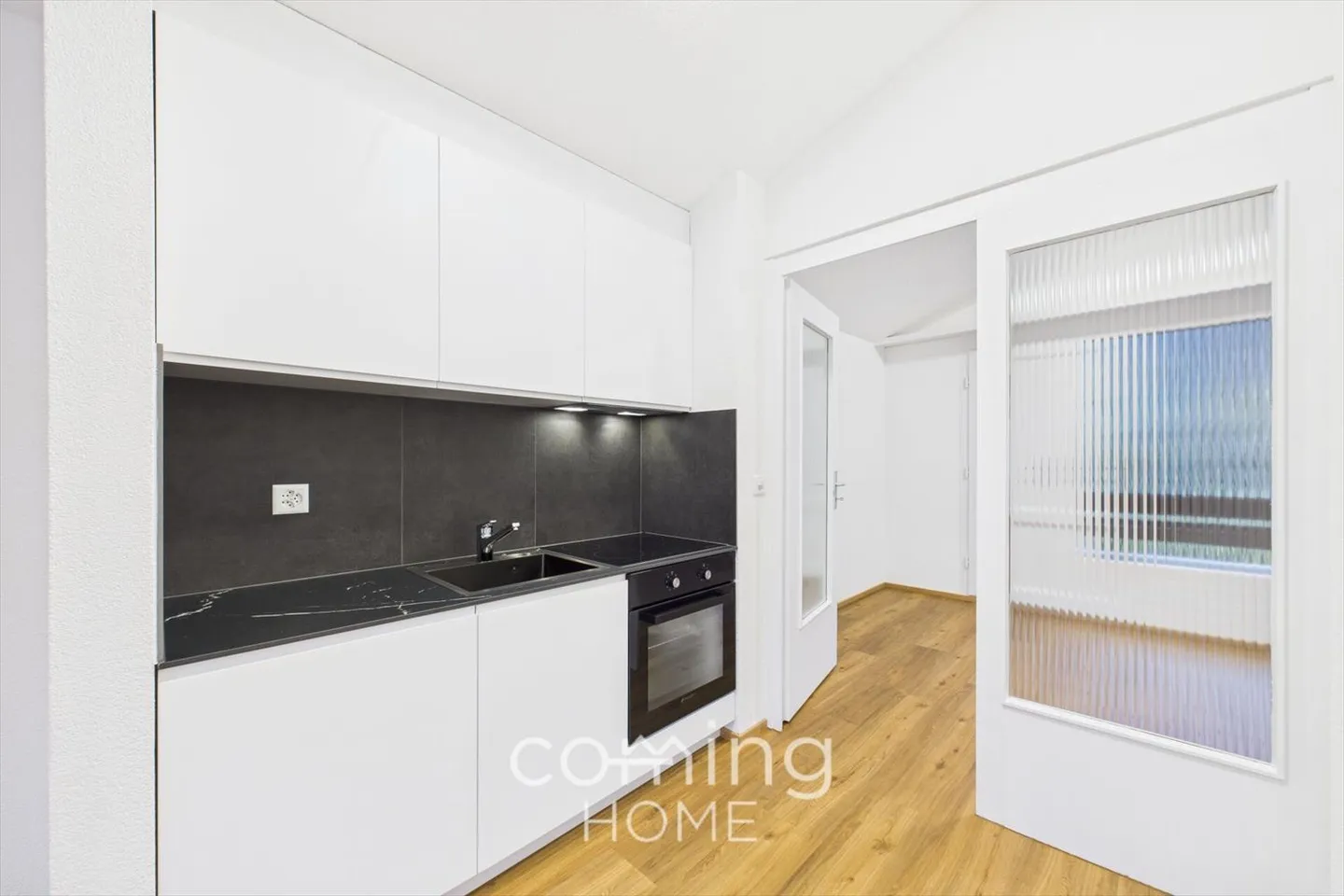 Renovated 2.5-room apartment in Ried-Brig with panoramic views of the Alps - Photo 6 of 12