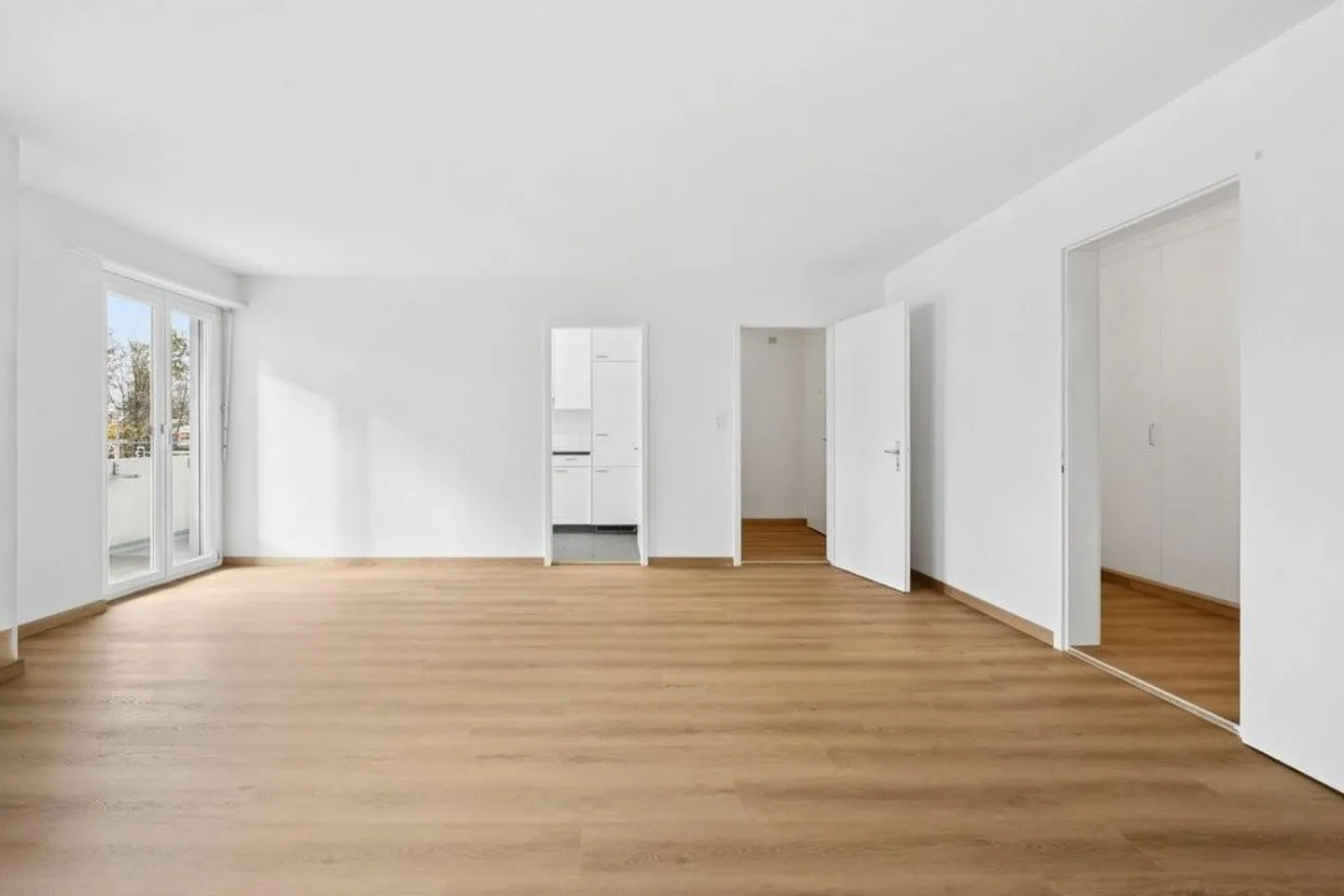 Appartement individuel parfait près du centre-ville - Photo 2 sur 8