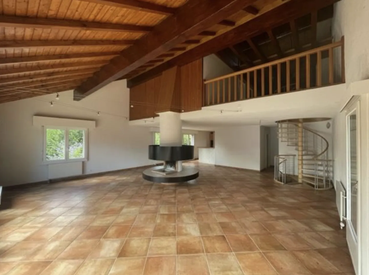 Immeuble mixte - Photo 2 sur 2