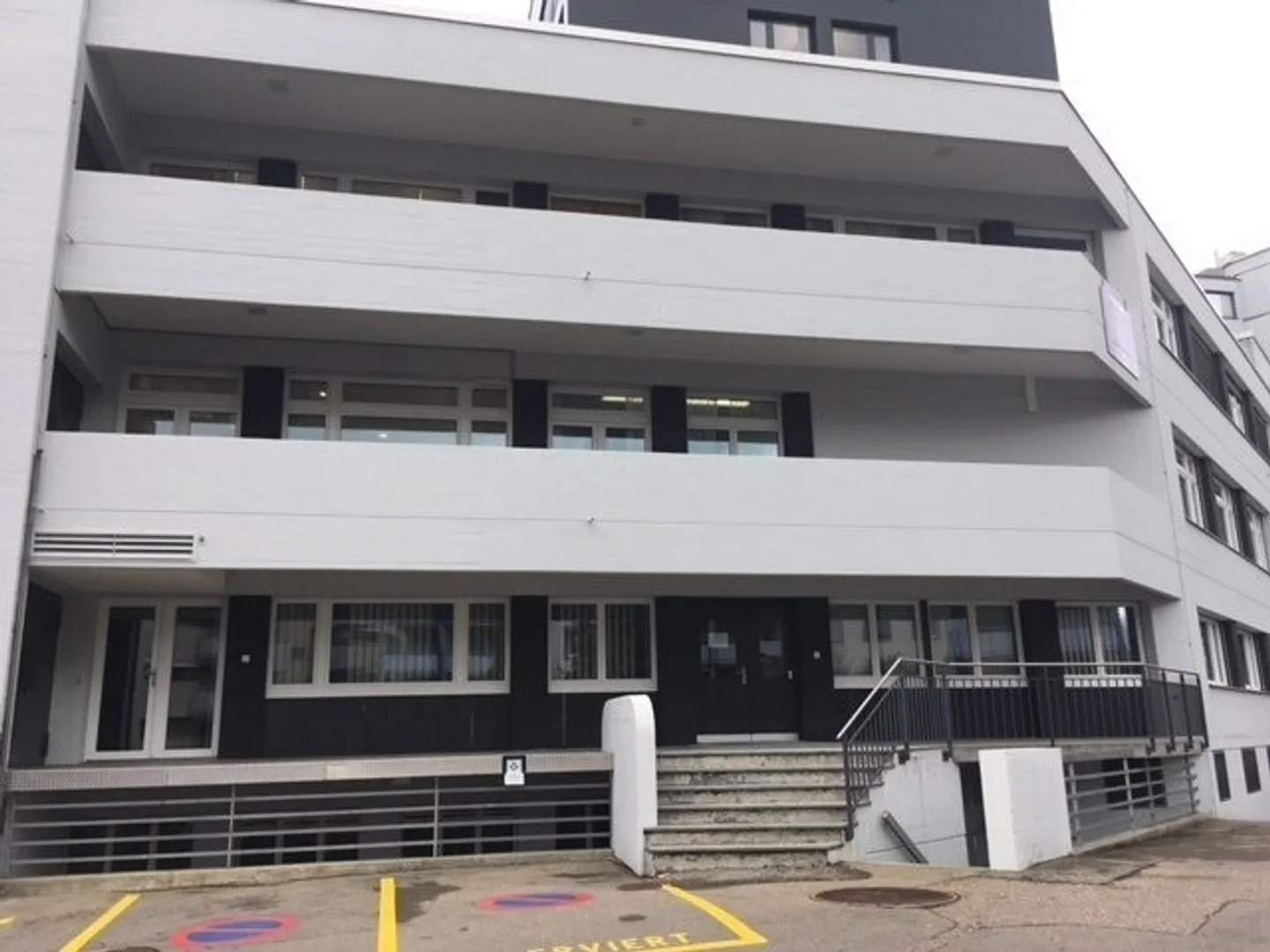 Large storage room for rent in Centralhof Wil SG - Photo 2 of 2