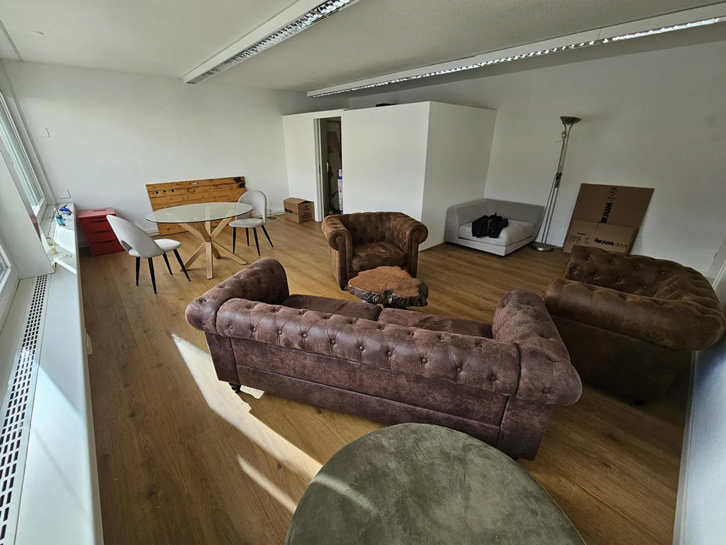 Büro-, Lager-, Gewerberaum - Foto 1 von 4