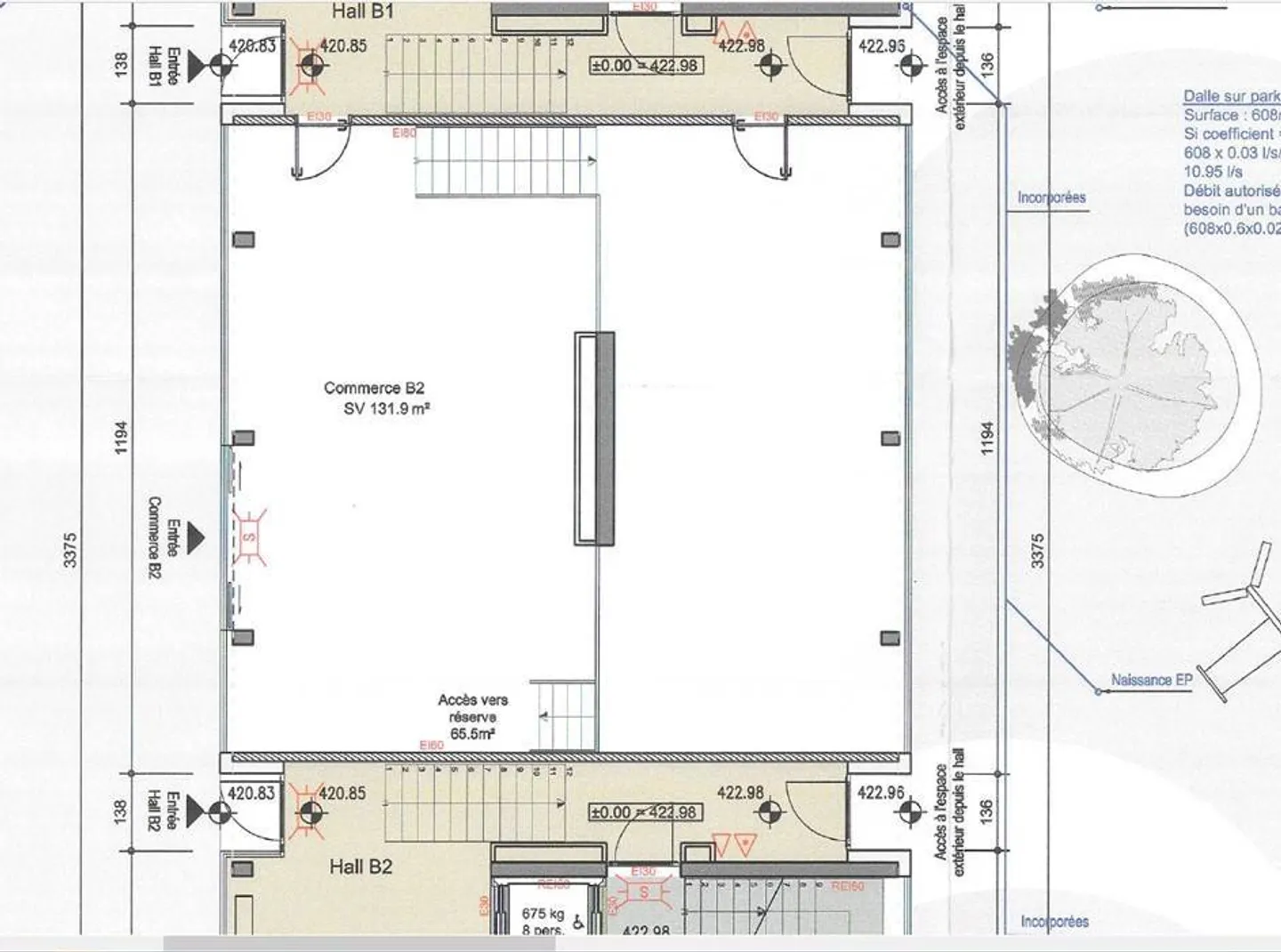 Spacious contemporary arcade of 132 m², suitable for multiple activities - Photo 6 of 6