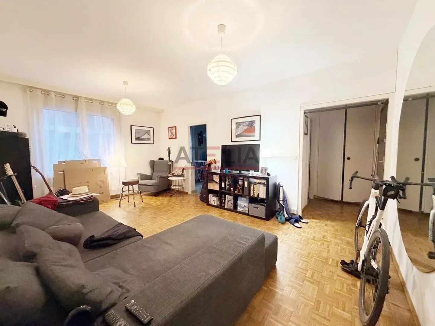 Charming 3-Room Apartment - Photo 2 of 2