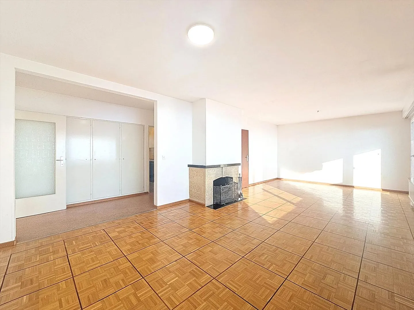 Wohnung kaufen - Foto 4 von 10