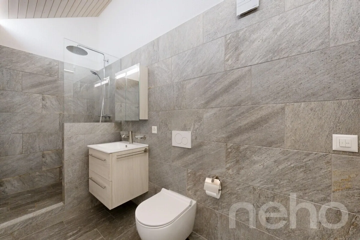 Maison mitoyenne attrayante de 5,5 pièces avec vue sur la verdure - Photo 10 sur 11