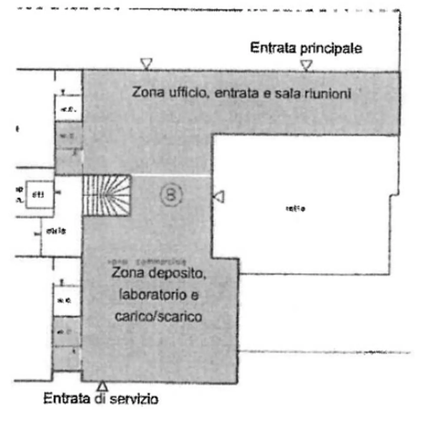 SPACIOUS COMMERCIAL SPACE WITH WINDOWS IN A HIGH-TRAFFIC AREA - Photo 13 of 13