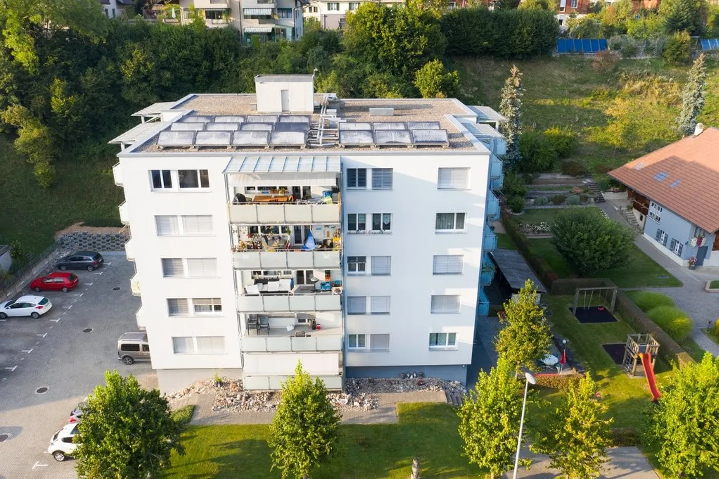 Spacious Apartment with Balcony - Photo 9 of 9