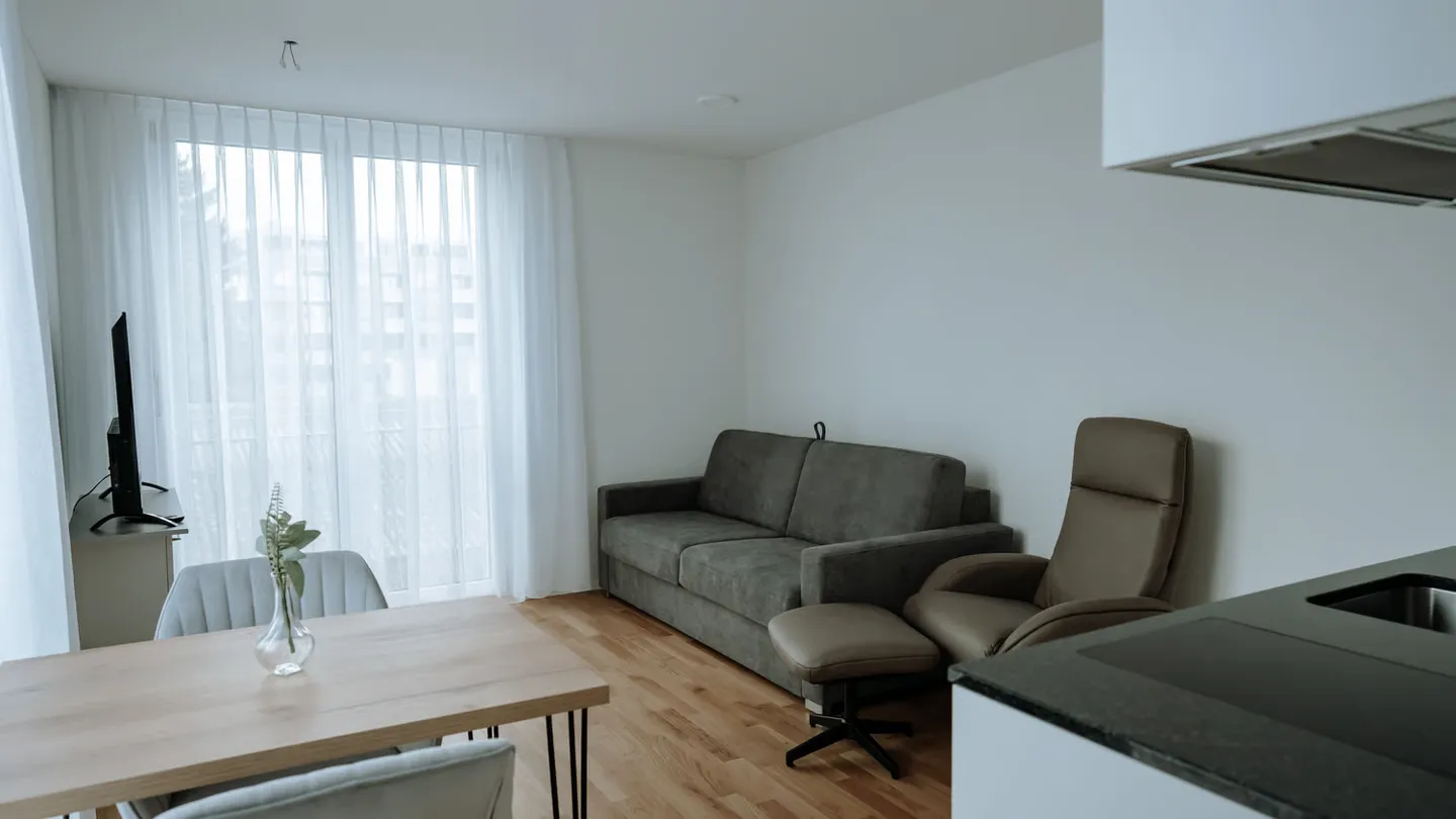 Möblierte Gartenwohnung in Dübendorf - Foto 6 von 8