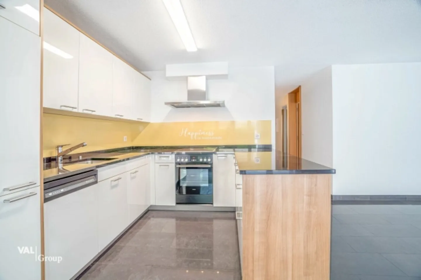 «4.5 Room apartment» - Foto 3 von 18