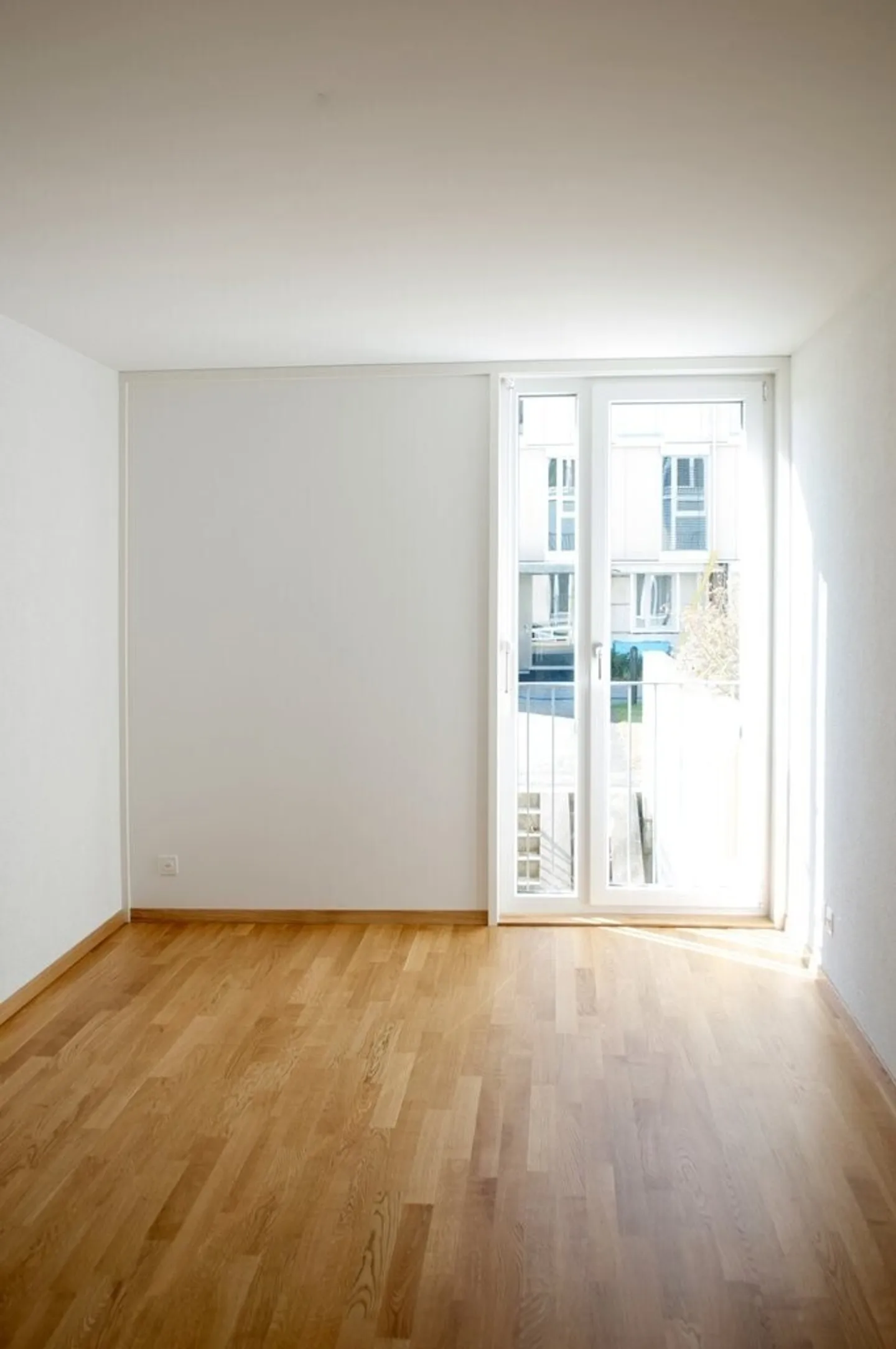 Your new home with private seating area - Photo 3 of 5