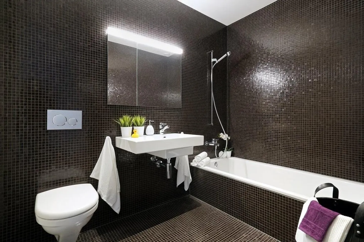 Are you looking for a standard of construction above the standard? - Photo 7 of 12