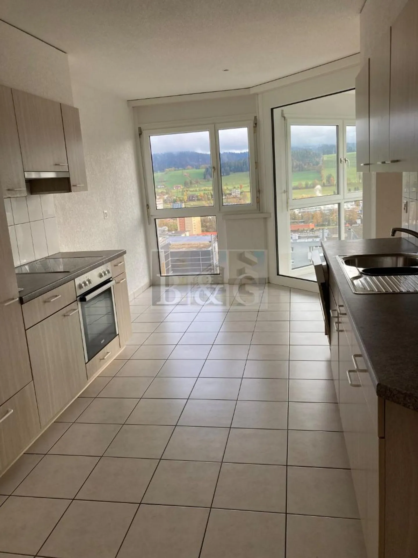 Appartamento 3.5 locali - Foto 2 di 10