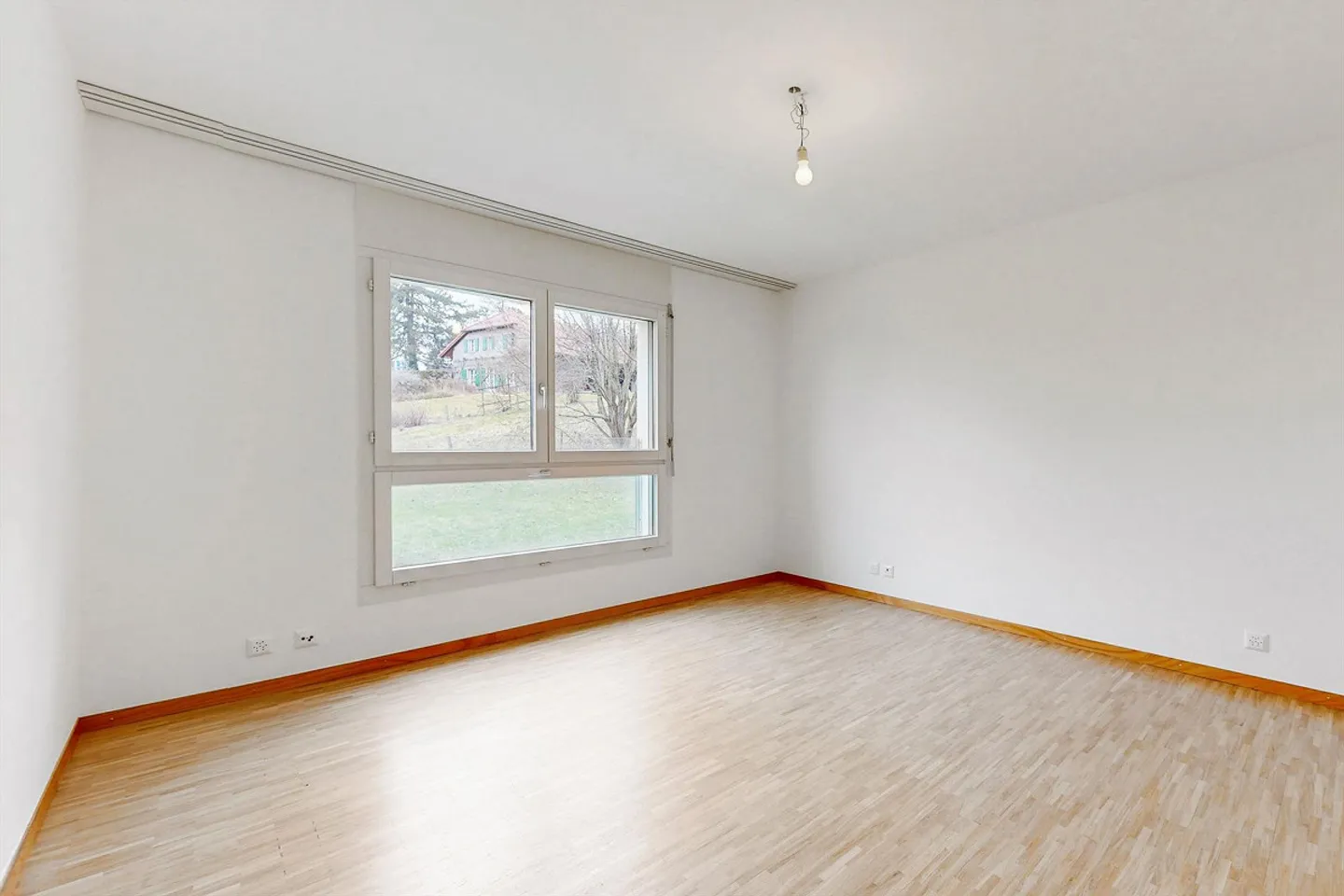 Ruhe an den Toren der Stadt - Foto 3 von 9