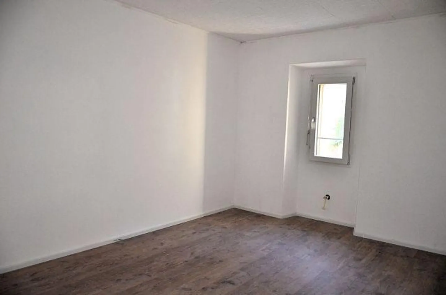 Charming Multi-Family Home - Photo 5 of 29