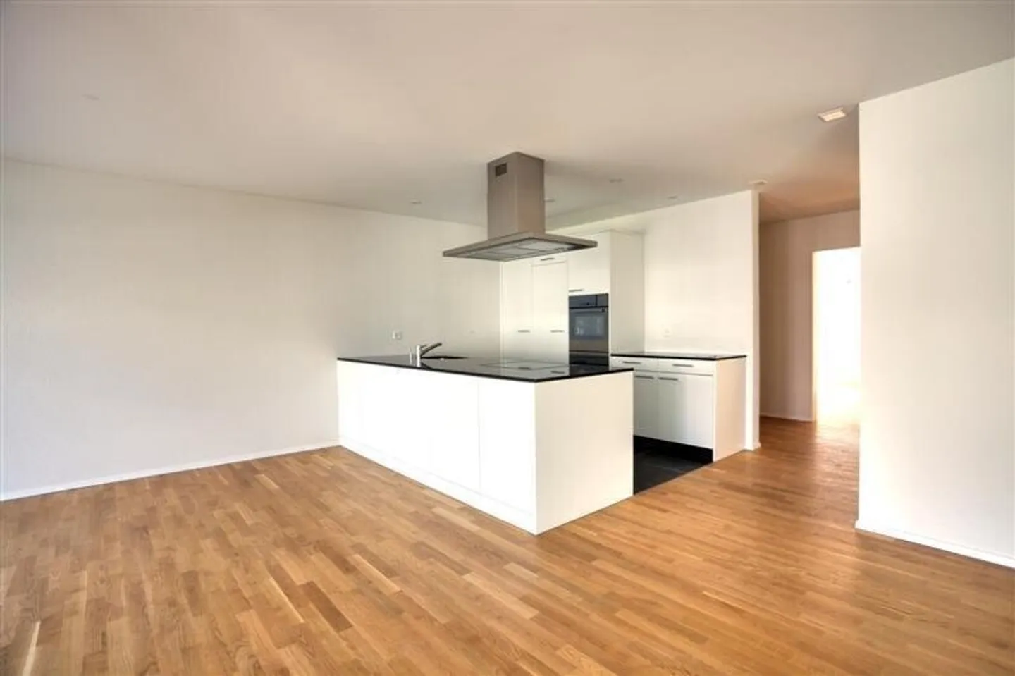 Appartement 4.5 pièces - Photo 4 sur 10