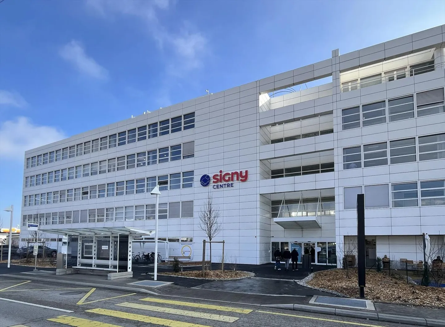 Ideal space for a medical center or service activity Signy Centre - Photo 1 of 1