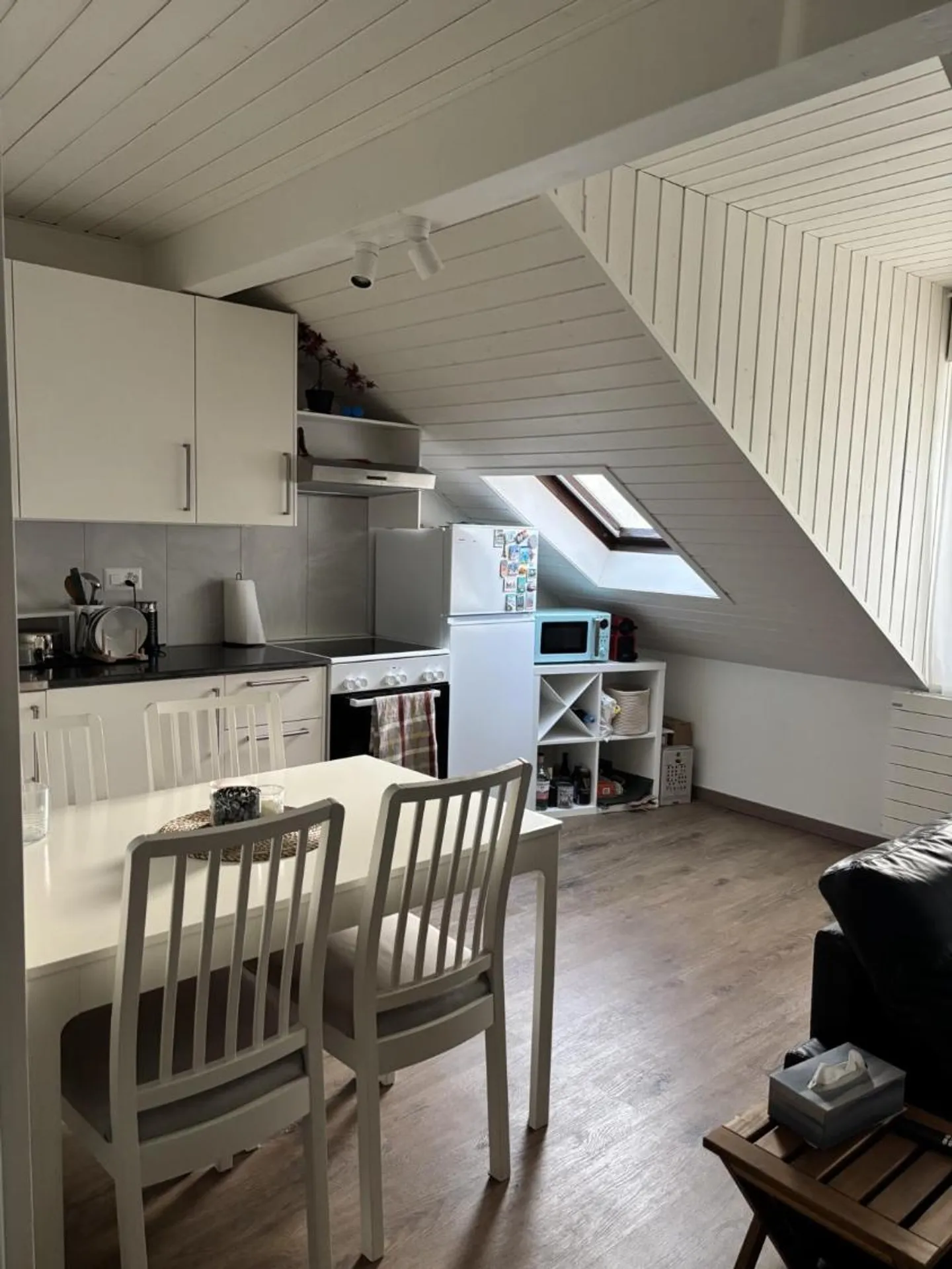 2.5 furnished rooms in the heart of Rolle - Photo 2 of 4