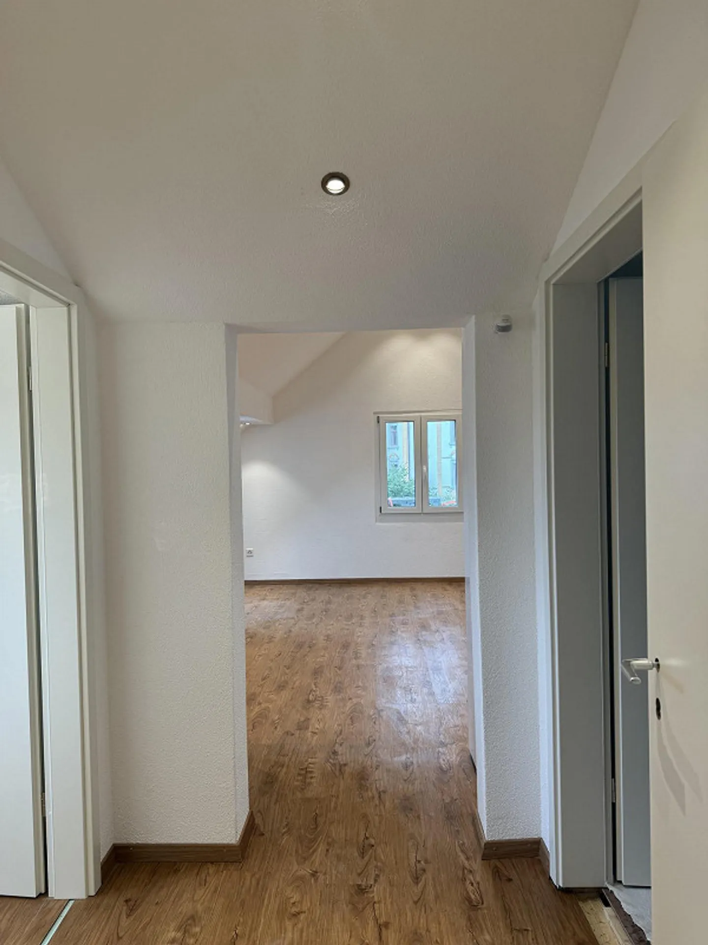 Appartamento mansardato di nuova costruzione - Foto 9 di 13