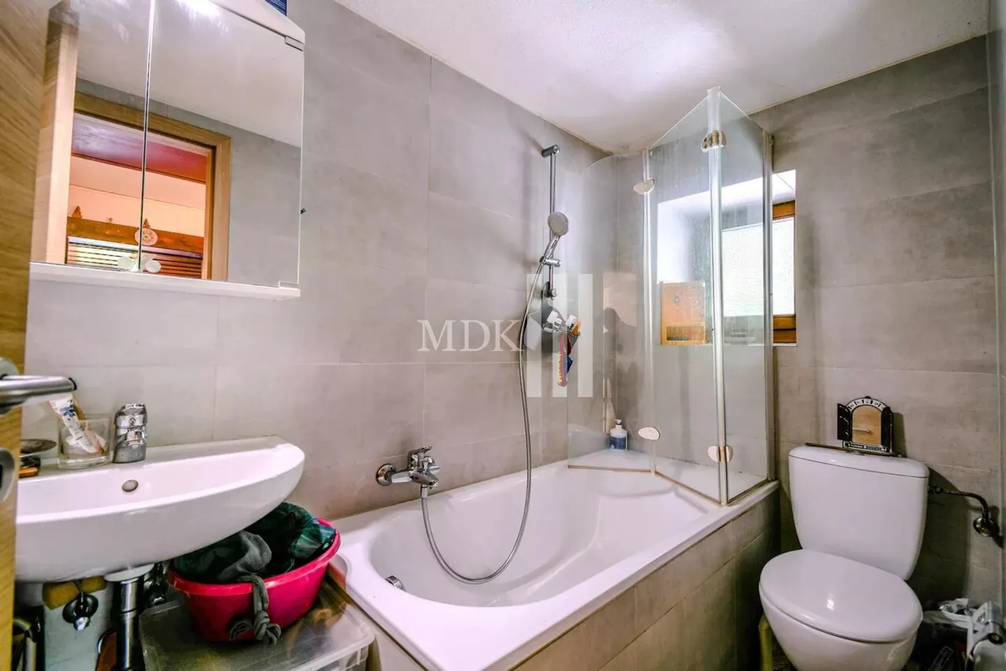 Maison de village de deux logements + parcelle à bâtir - Photo 6 sur 13