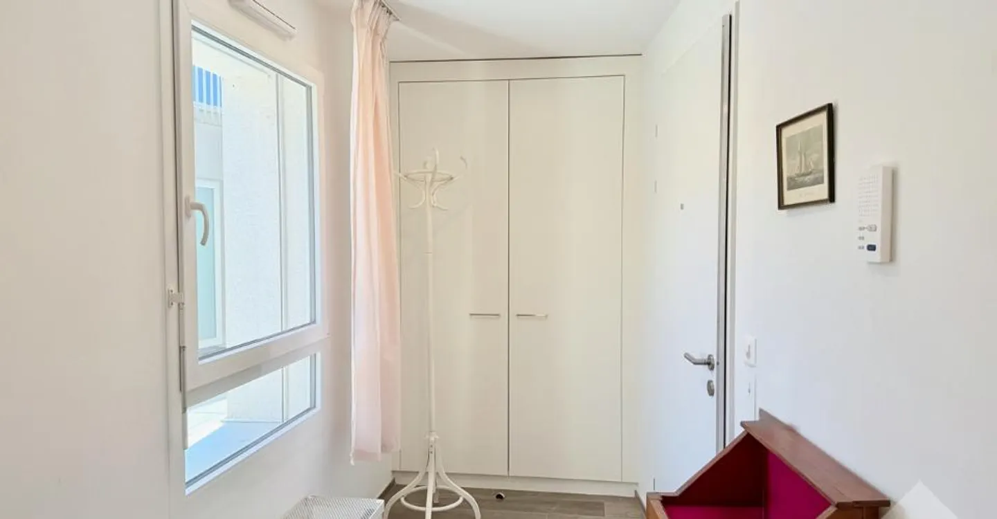 Schöne 2,5 Zimmer im Stadtzentrum! - Foto 3 von 13