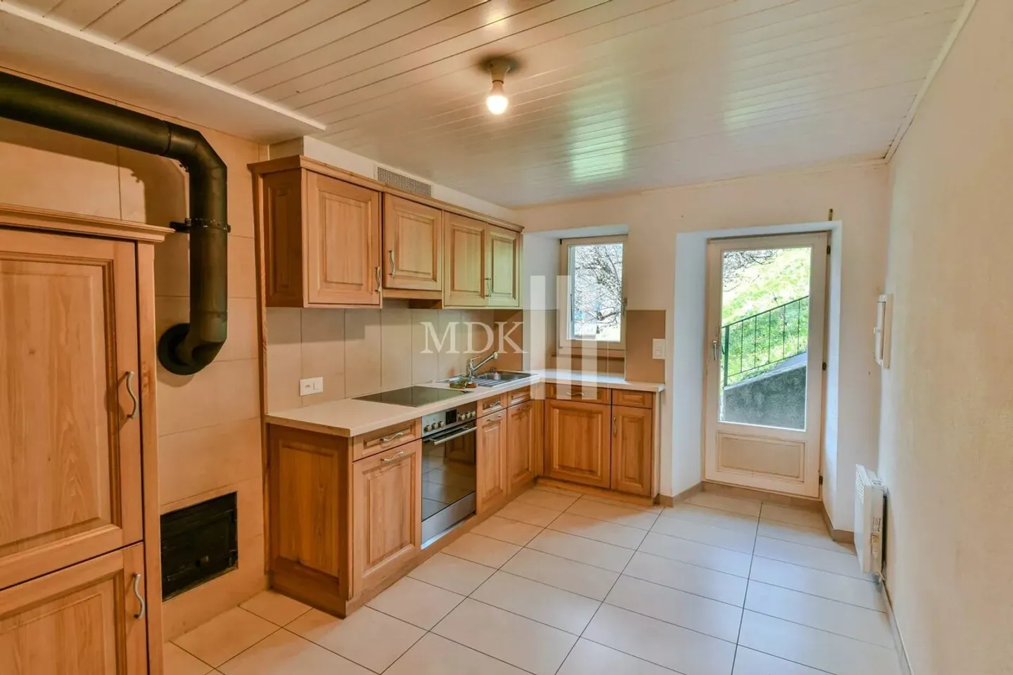Maison de village de deux logements + parcelle à bâtir - Photo 10 sur 13