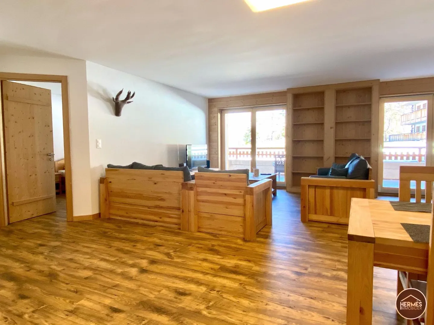 Appartamento con terrazza 3.5 stanze - Foto 3 di 13
