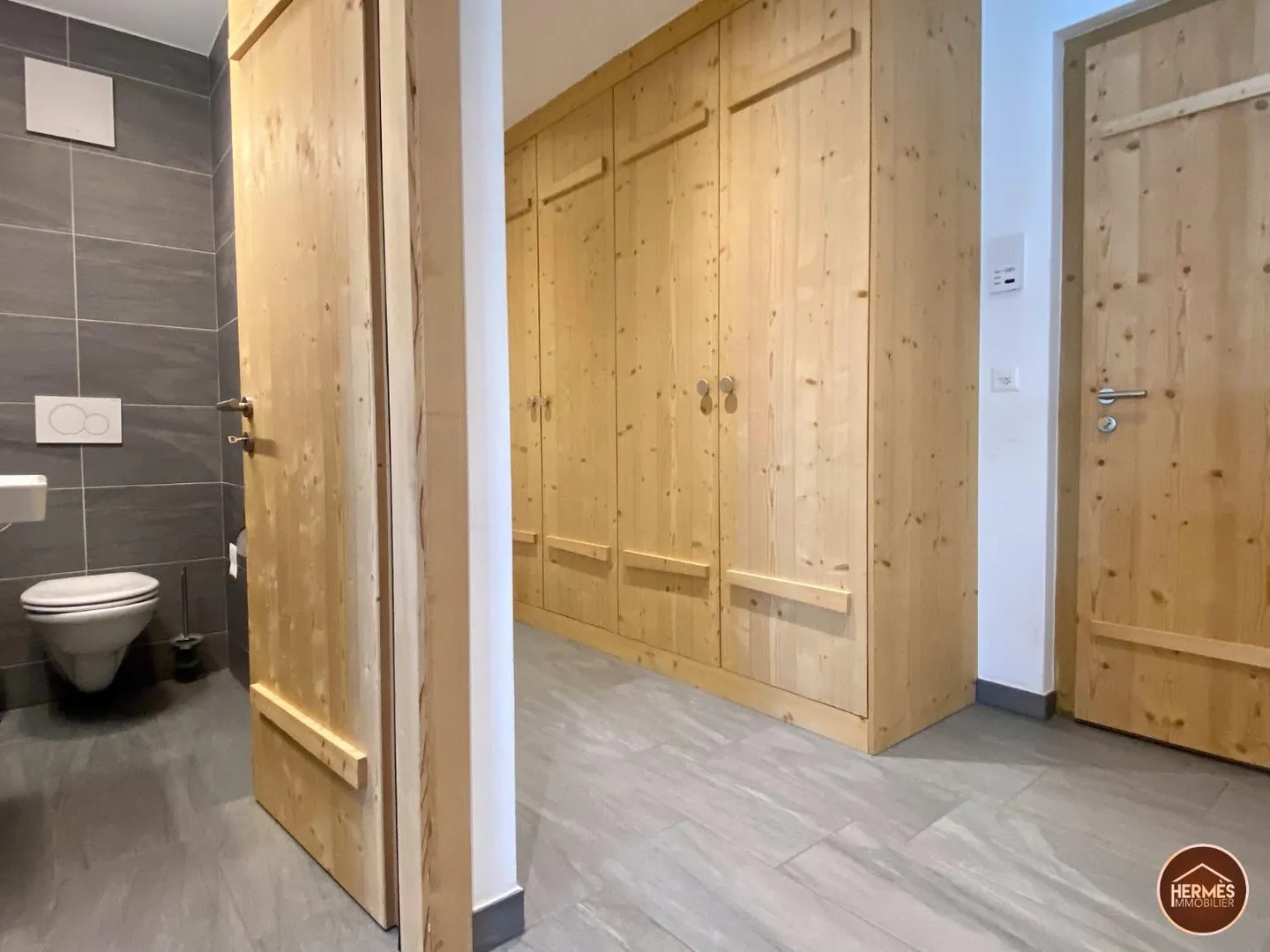 Appartamento con terrazza 3.5 stanze - Foto 5 di 13