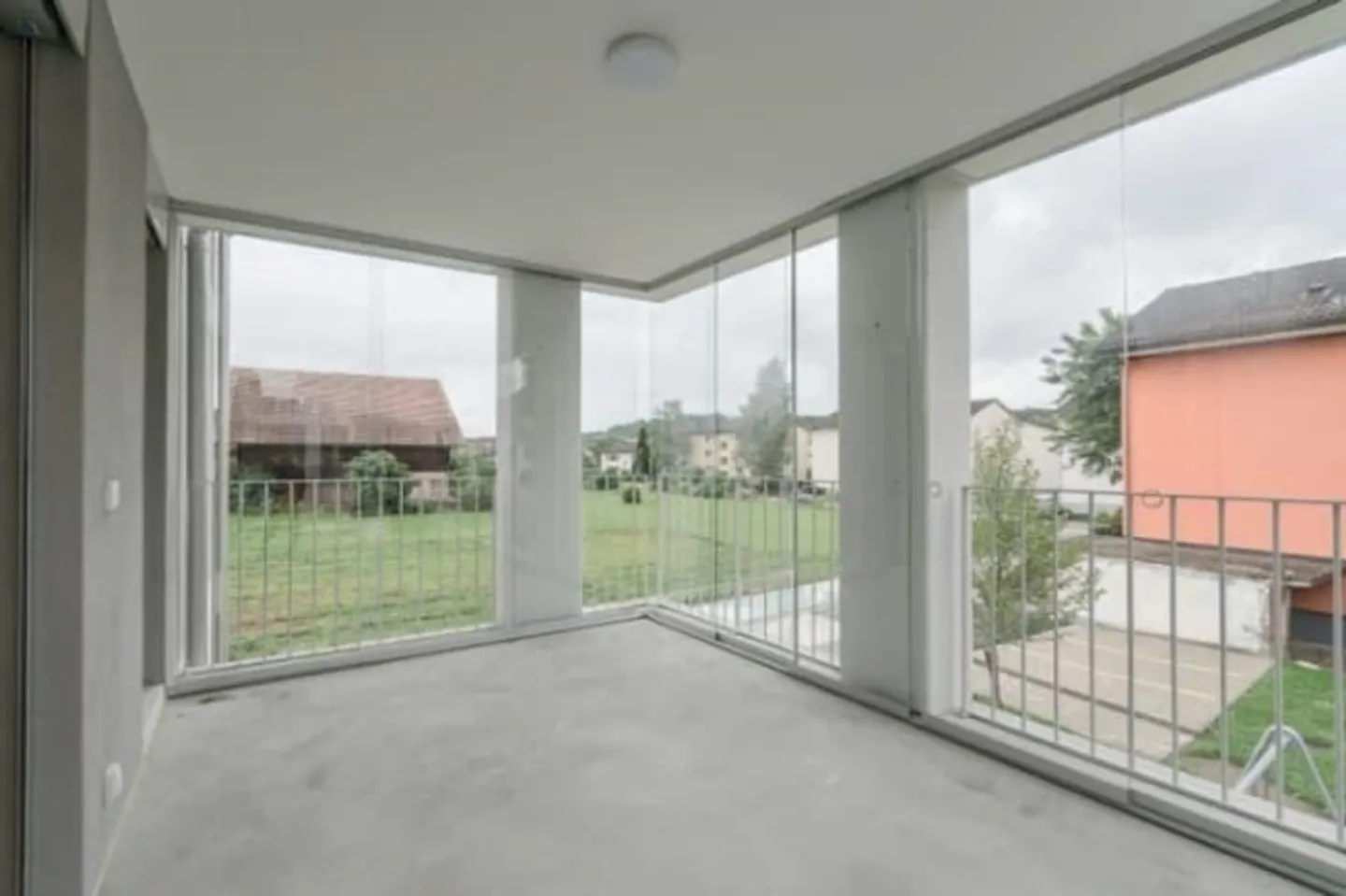 Appartements meublés, prêts à emménager immédiatement ! - Photo 3 sur 3