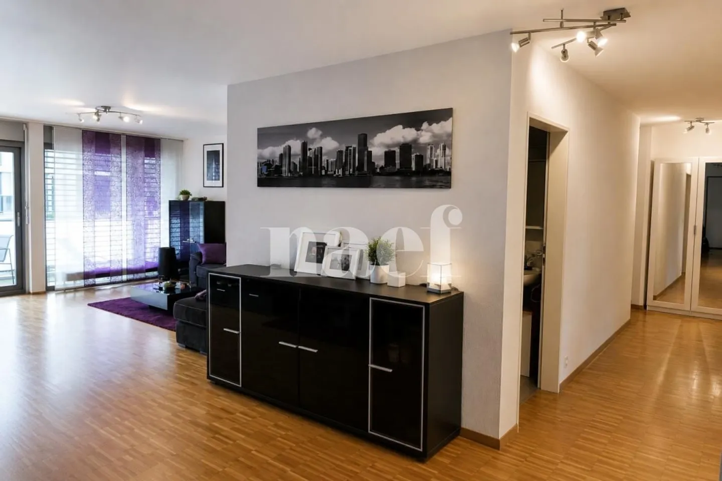 Beautiful 4.5-room apartment on the 1st floor with balcony of approx. 116.8m2 - Photo 3 of 6