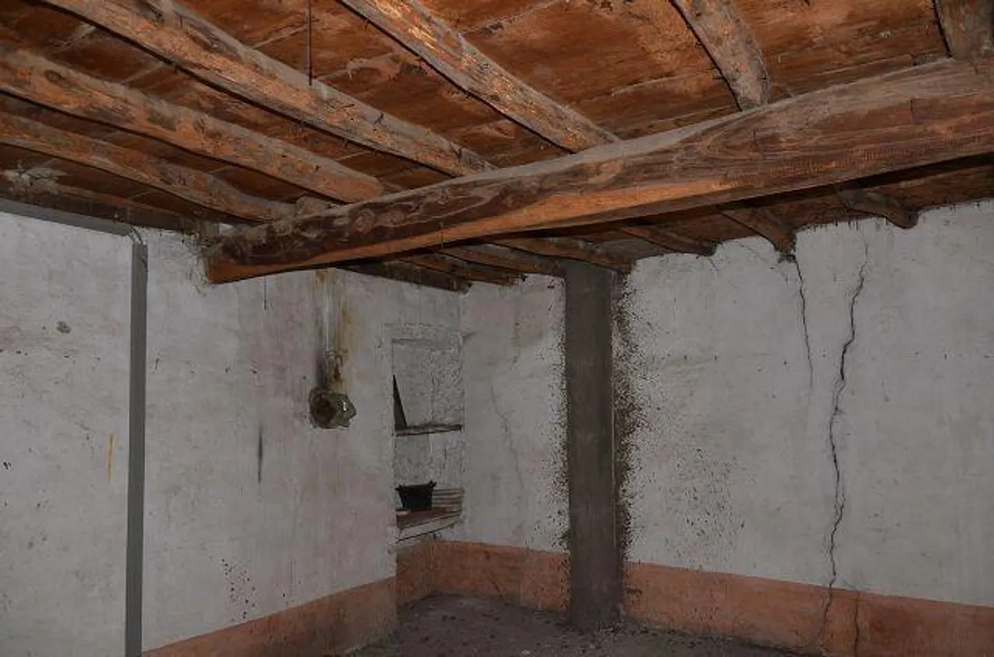 House of 4 apartments in the nucleus to be renovated with the approved project... - Photo 6 of 19