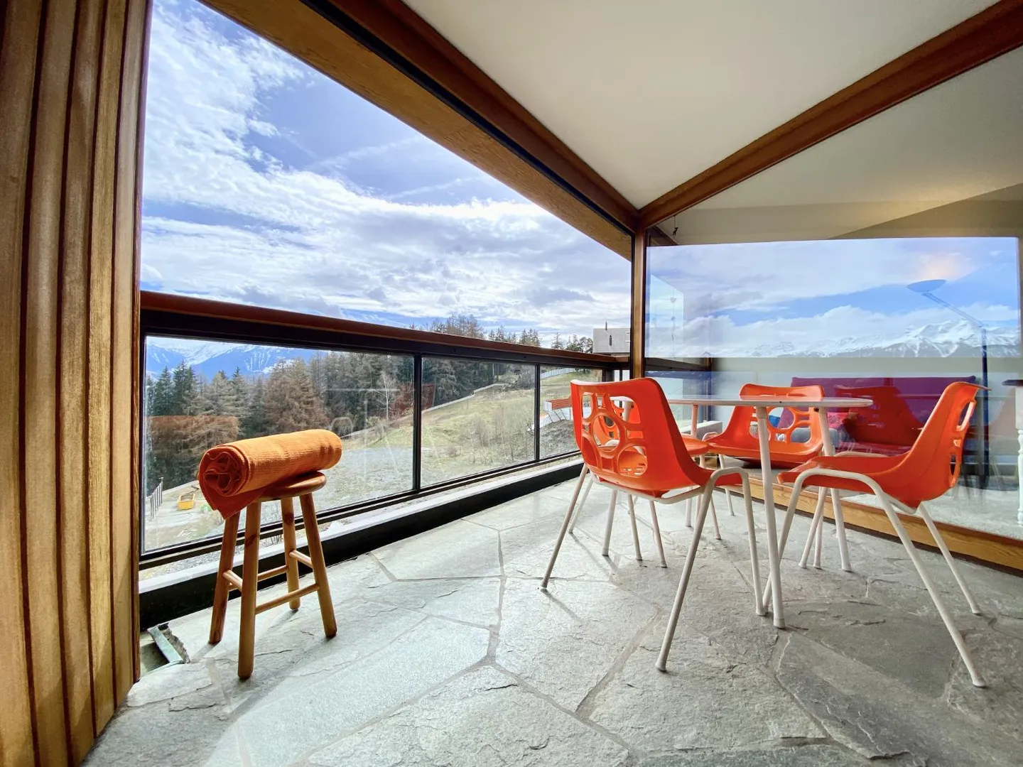 2.5 Room Apartment - Photo 3 of 13